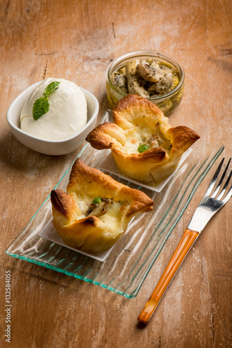 appetizer canapes with artichoke and mozzarella