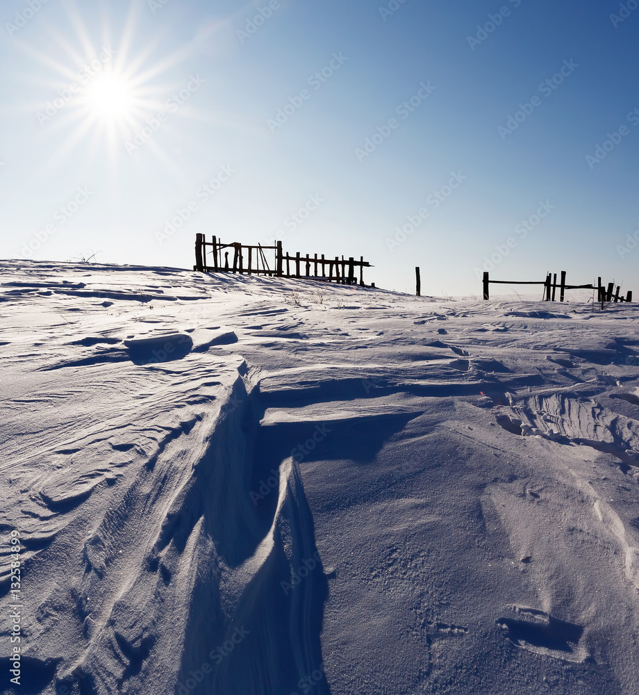 Obraz premium Снег, завалы, зима