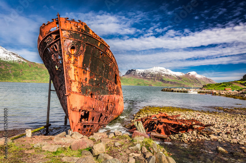 Shipwreck on the Arctic sea...