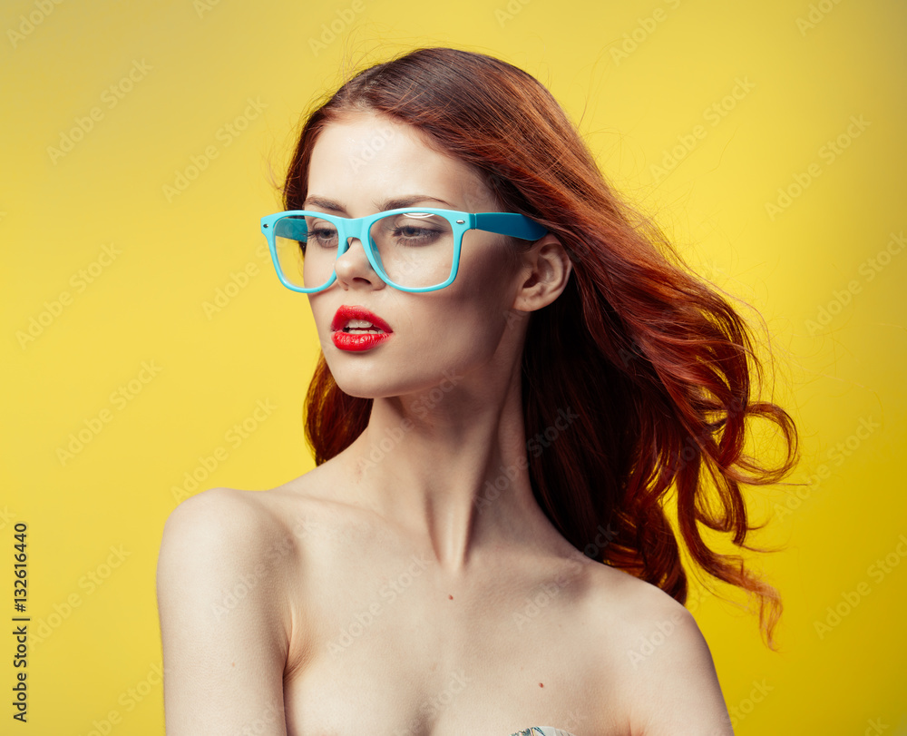 woman in glasses on a yellow background, a woman with glasses, woman
woman in glasses on a yellow background, a woman with glasses, woman