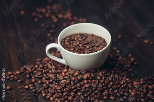 coffee beans, black background, cup,