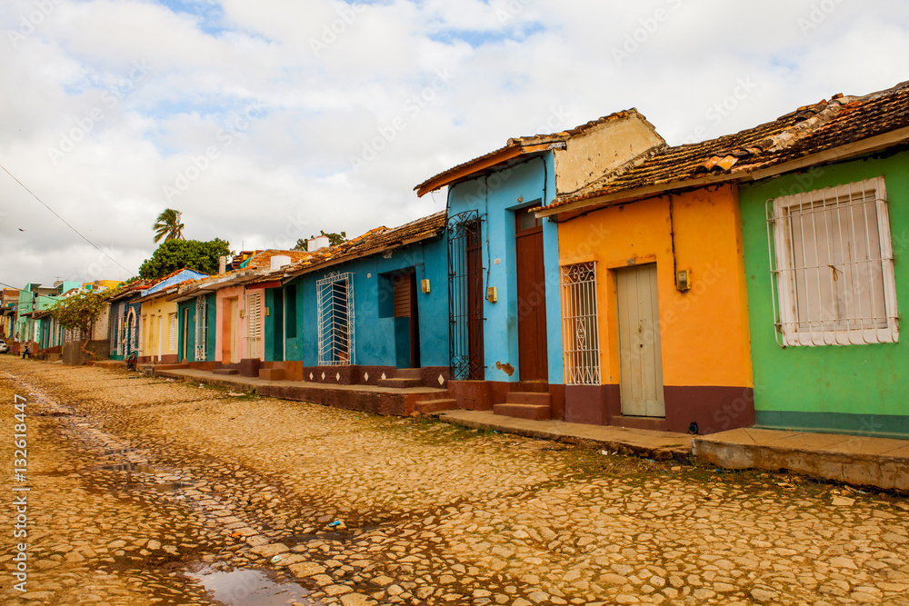 Naklejka premium Colorful houses in Trinidad, Cuba