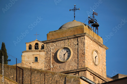 фотографія vista zone storica paese con case antiche