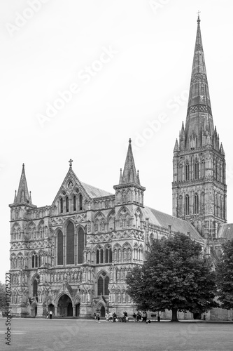 West front view of Salisbury Cathedral. Salisbury, Wiltshire, UK