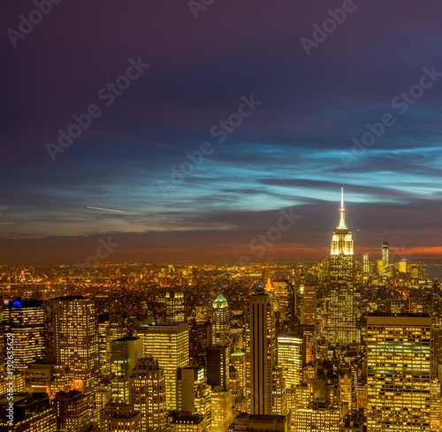 Fototapeta Naklejka Na Ścianę i Meble -  View of New York Manhattan during sunset hours