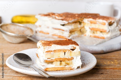 Cake with banana and cookies