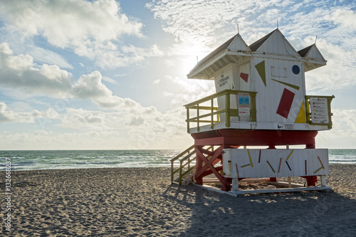 Lifeguard Station Miami Beach Art Deco Style © CascadeCreatives