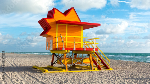 Miami Beach Sun Shaped Lifeguard Hut Art Deco Style © CascadeCreatives