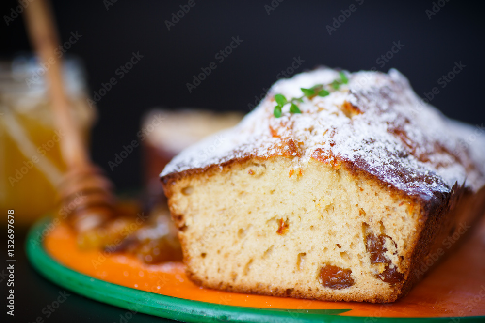 pumpkin muffins with honey and raisins pumpkin muffins with honey and raisins
