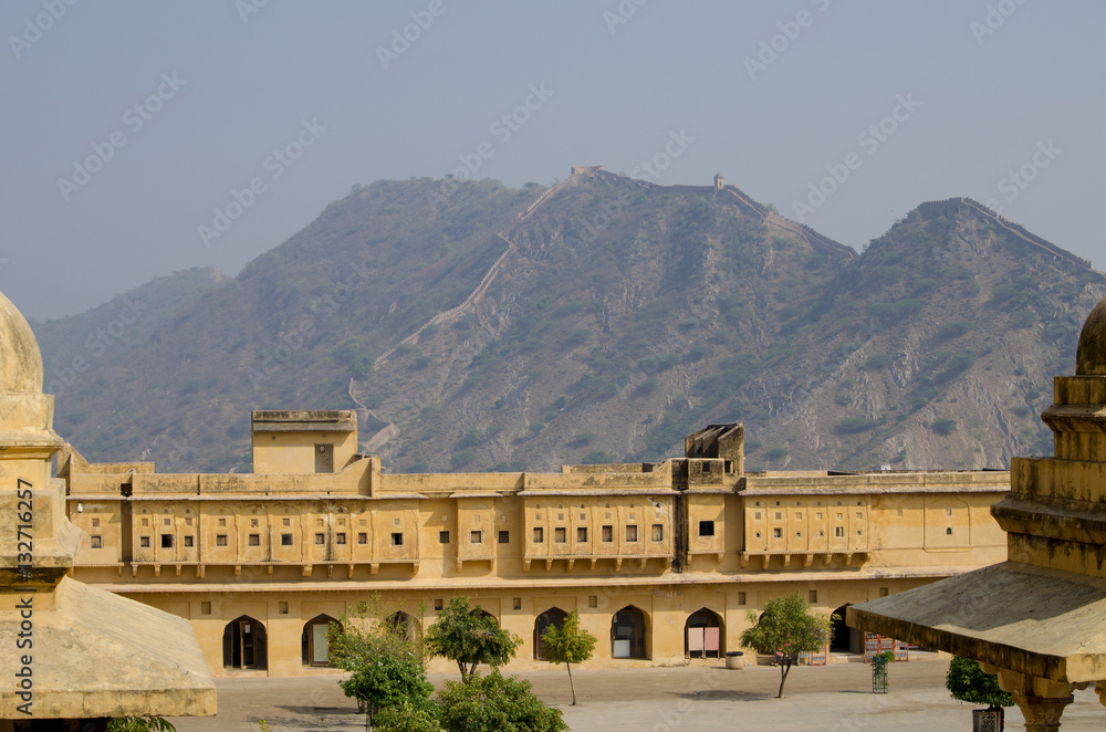 Istorical construction Amber's fort architecture a look inside
