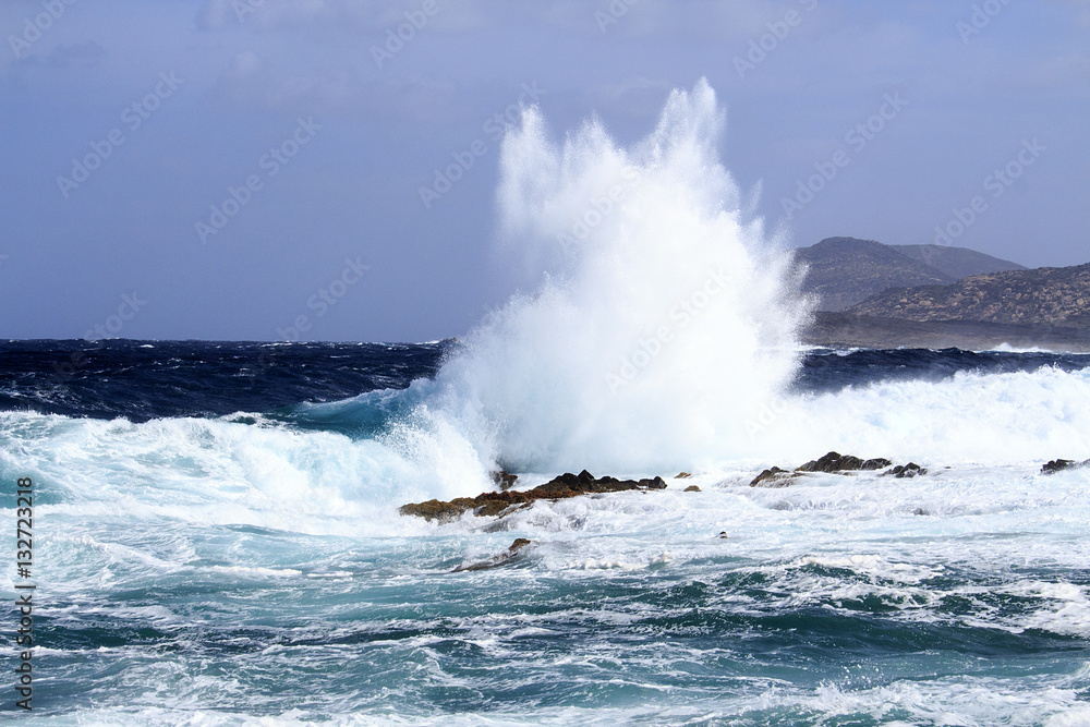 Stintino, il mare più bello della Sardegna.acqua blu cielo azzurro e tanto sole 
