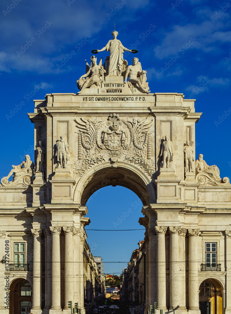 Portugal, Lisbon, Commerce Square, View of the Rua Augusta Arch.