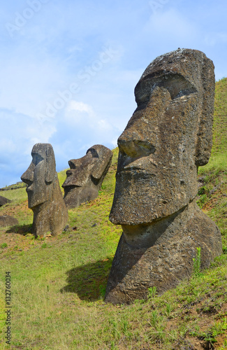 Obraz na płótnie Moai statues on Easter Island