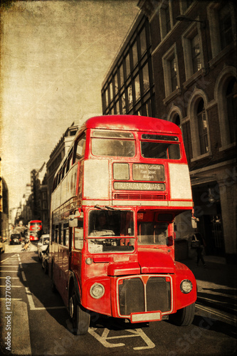 Obraz na plátně vintage style picture of a Routemaster in London