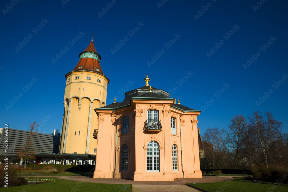 Pagodenburg und Wasserturm in Rastatt 