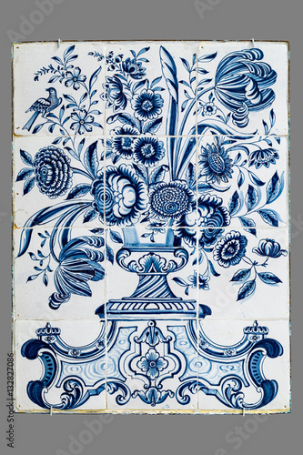 Dutch tile from the 16th to the 18th century
