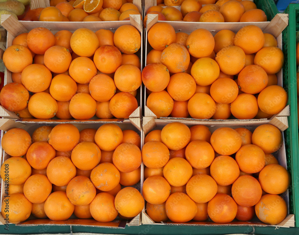 basket of oranges grown with natural treatments without chemical