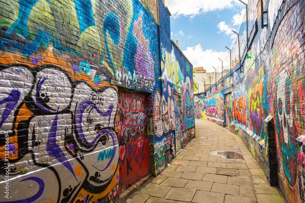 Naklejka premium Graffiti ulica w Gent