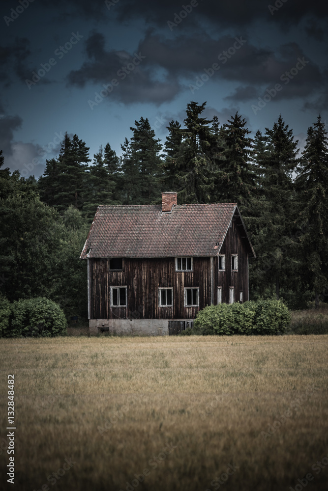 Old abandoned house in Sörbo outside Falun, Sweden Old abandoned house in Sörbo outside Falun, Sweden