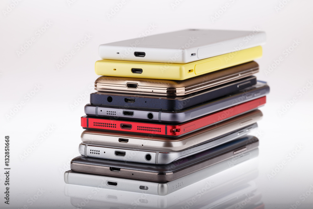 Mobile phone wireless communication technology and mobility busi Mobile phone wireless communication technology and mobility busi