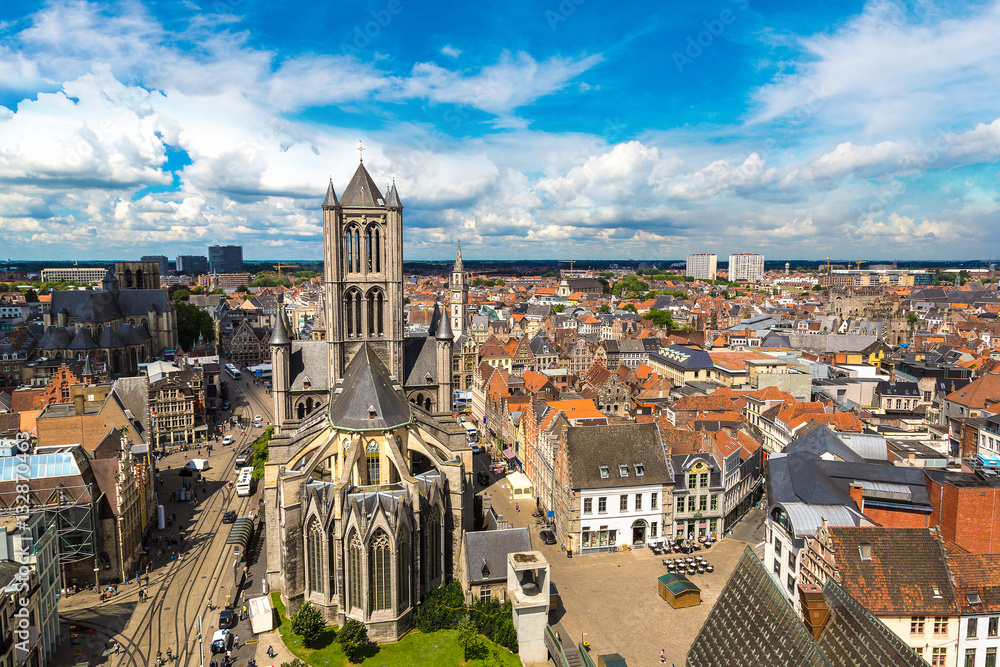 Fototapeta premium Panoramic view of Gent