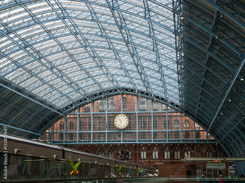 London - St. Pancras Station London - St. Pancras Station