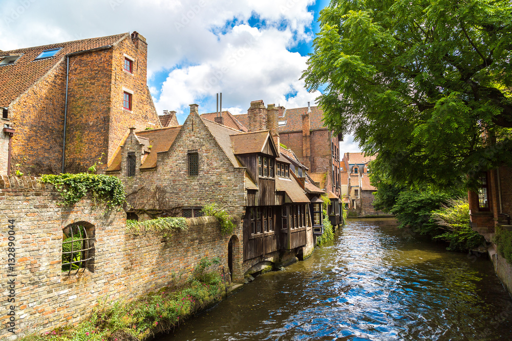 Houses along the canal in Bruges