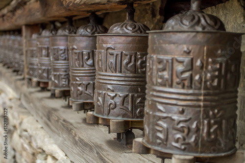 mani prayer wheel