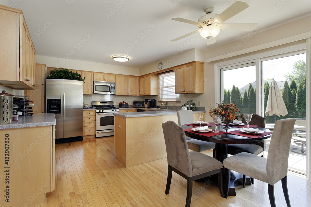 Fototapeta premium Kitchen with eating area