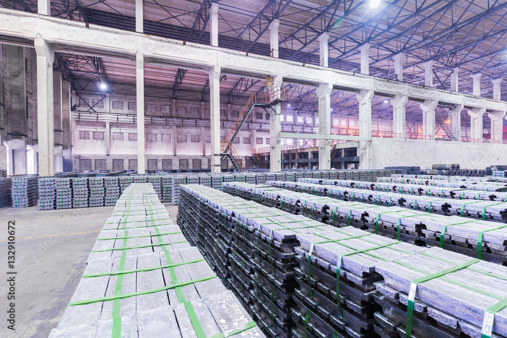Naklejka premium lead ingots in warehouse