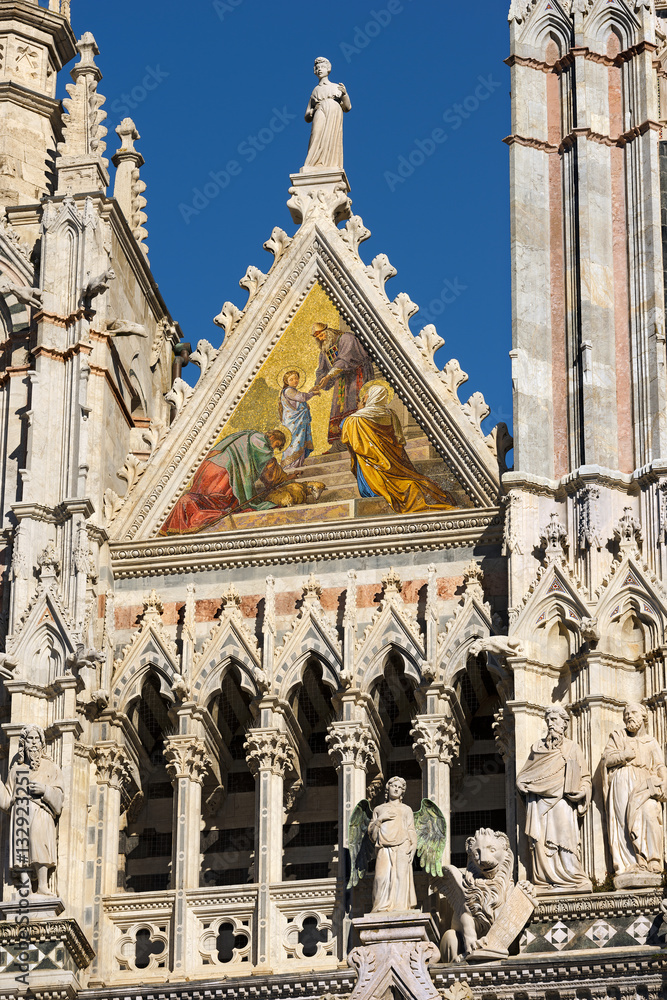 Detail of the Siena Cathedral (Santa Maria Assunta) 1220-1370. Tuscany, Italy, Europe