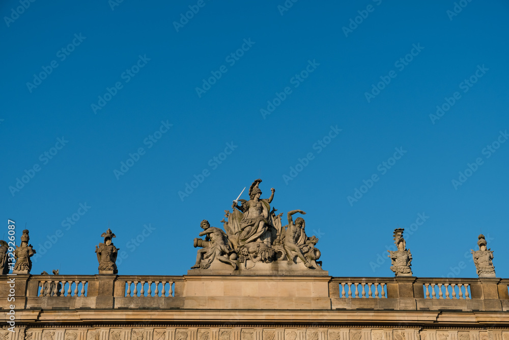 Obraz premium sculptures on historic building in, Berlin