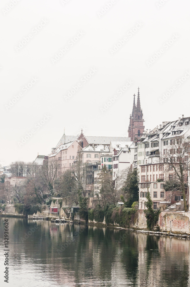 Basel, Stadt, Altstadt, Rhein, Basel-Stadt, Rheinufer, Münster, Kirche, Pfalz, Wintertag, Winter, Schweiz