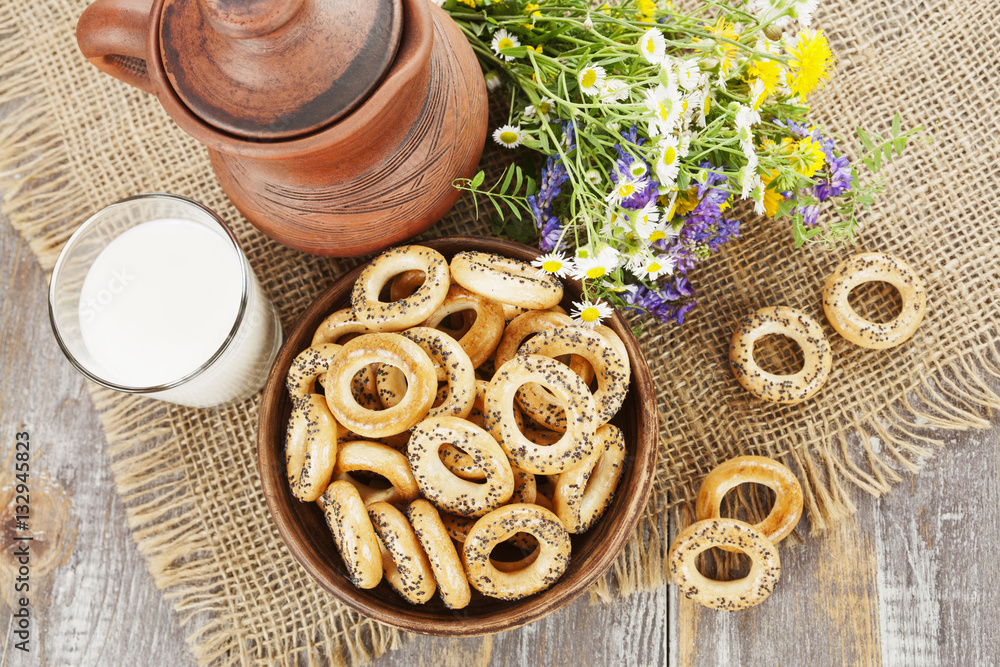 Dried biscuits and milk Dried biscuits and milk