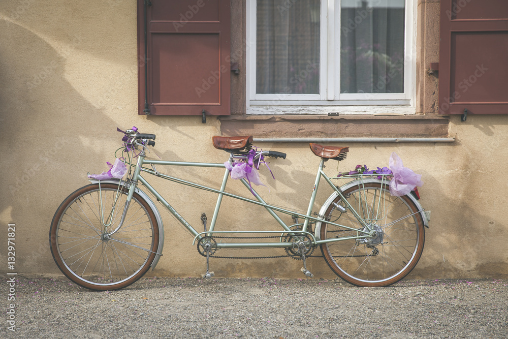 Vélo des mariés, mariage authentique