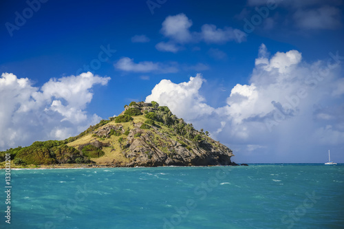Island Beach in Caribbean © Torval Mork