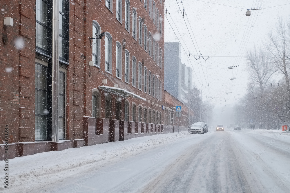 The snowfall and blizzard in city