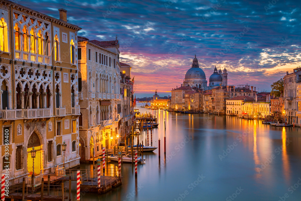 Venice. Cityscape image of Grand Canal in Venice, with Santa Maria della Salute Basilica in the background. - obrazy, fototapety, plakaty 