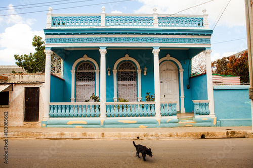 Canvas-taulu Typical private accommodation (casa particular) in Trinidad, Cuba