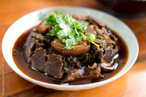 Braised pork with preserved vegetable