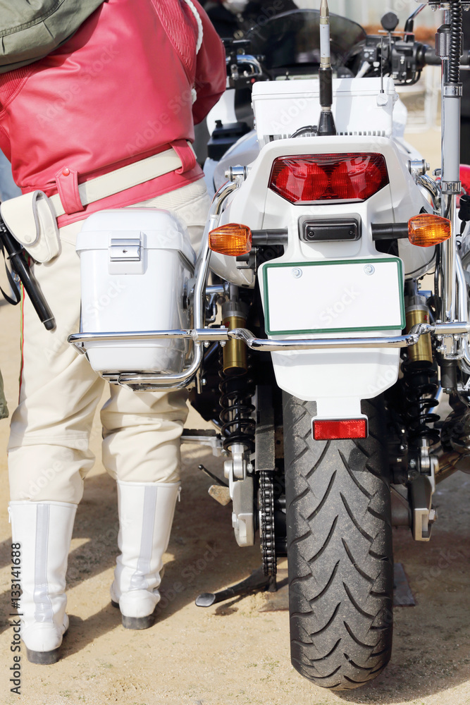 Fototapeta premium 白バイ
