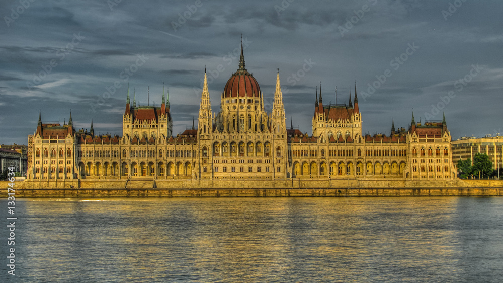 Naklejka premium Exterior view to Hungary Parliament House, Budapest, Hungary