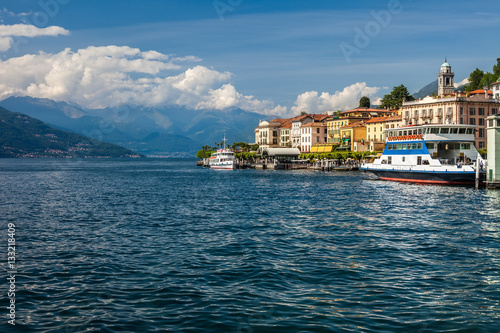 Fototapeta Naklejka Na Ścianę i Meble -  Boat on Lake Como near beautiful town Bellagio in Italy