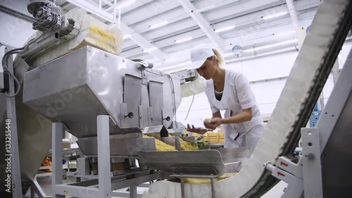 macaroni production line