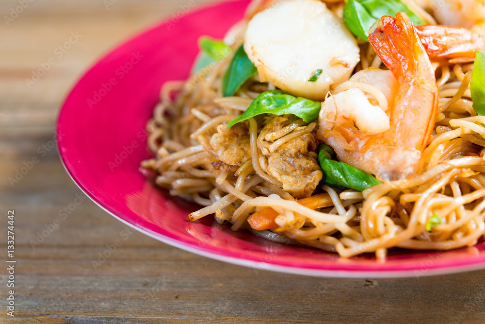 fried noodle asian food on the table fried noodle asian food on the table