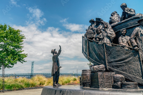 PHILADELPHIA, USA : Irish/Scottish memorial. A tribute to large Irish population and those who died in the Irish famine of the nineteenth century. photo