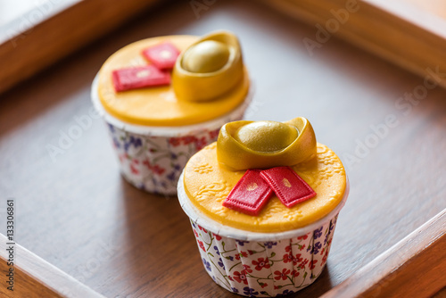 chinese new year theme cup cake