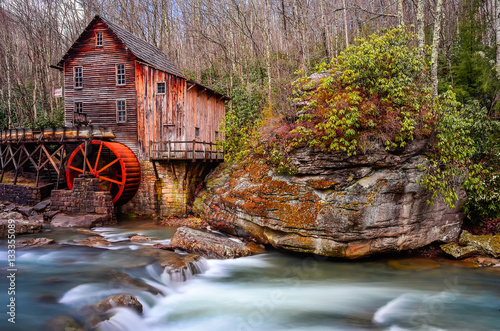 Fotografia, Obraz Gristmill and flowing water, West Virginia