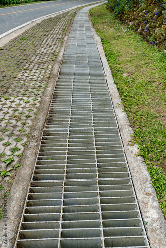 Metal drain cover