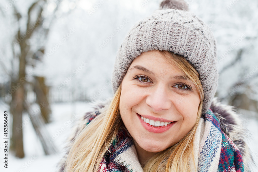Beautiful young girl - wintertime Beautiful young girl - wintertime